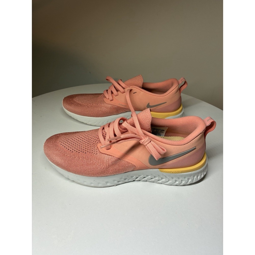 pink quartz Nike Odyssey React Flyknit 2 running shoes Size 7.5 Hiking Outdoors